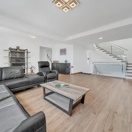 House Sea Front Garajau