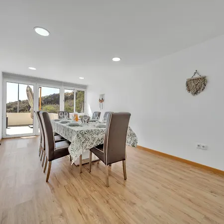 House Sea Front * Garajau